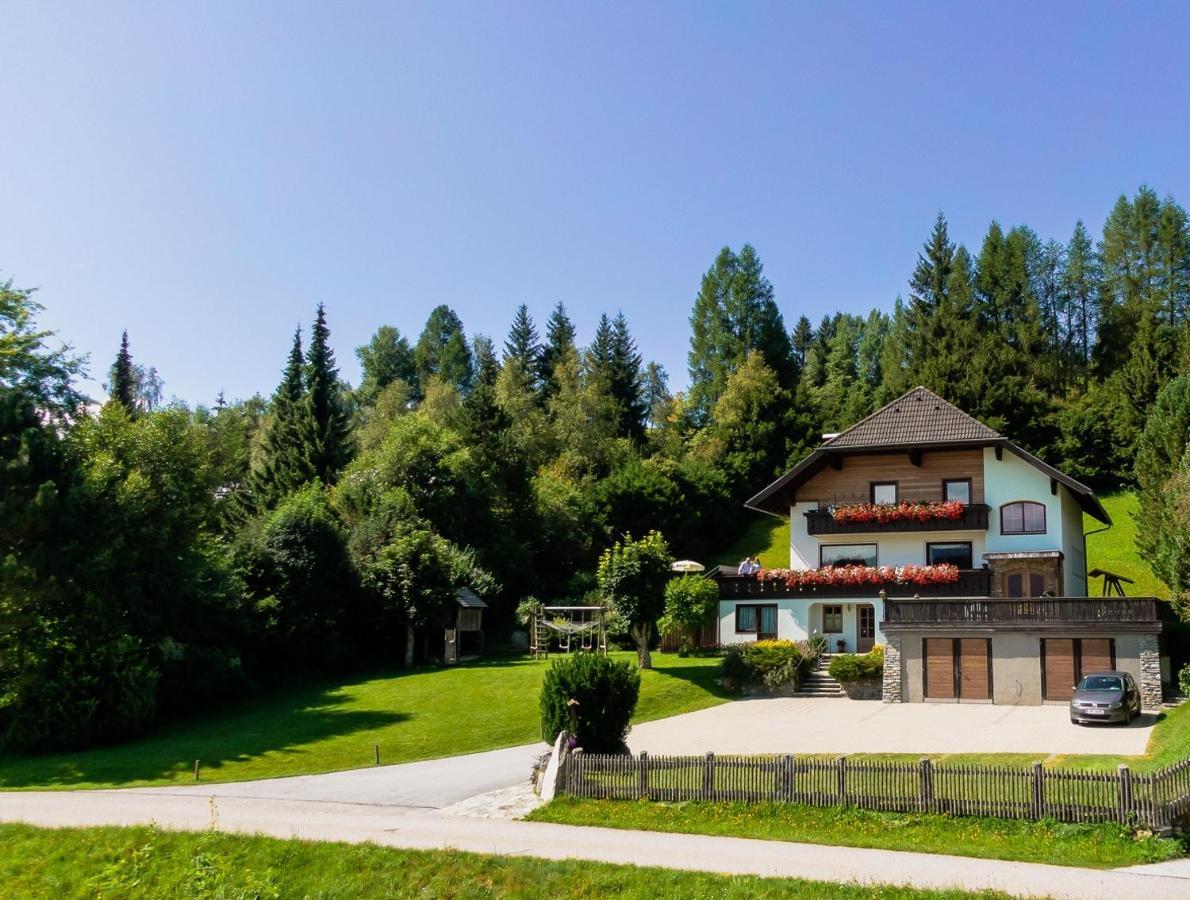 Gaestehaus Macheiner Mariapfarr Exterior foto